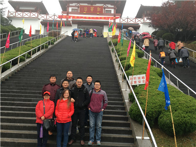 紅葉谷我們來了！--記泰安海數(shù)機(jī)械制造有限公司員工2015年濟(jì)南紅葉谷之旅